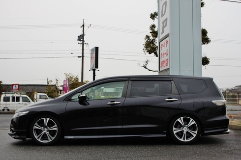 オデッセイをシャコタンに！BLITZダンパーZZ-Rの実力とは・・・ | 鈴鹿